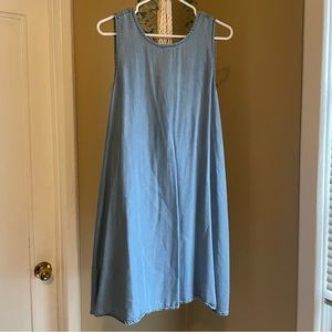 Beach Lunch Lounge - Chambray swing dress - Size L